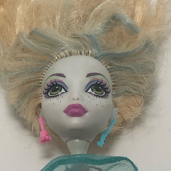 Monster High G1 Lagoona Blue Skull Shores - Picture 6 of 6